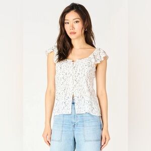 Dex • NWT $66 White Floral Ruffle Blouse PTP 18”
